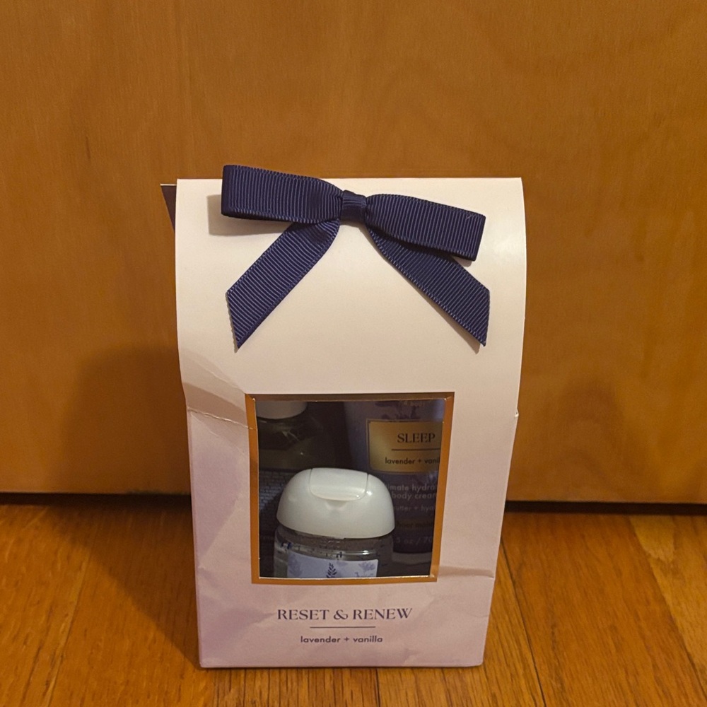 Bath and Body Works Reset & Renew Lavender Vanilla Set NWT